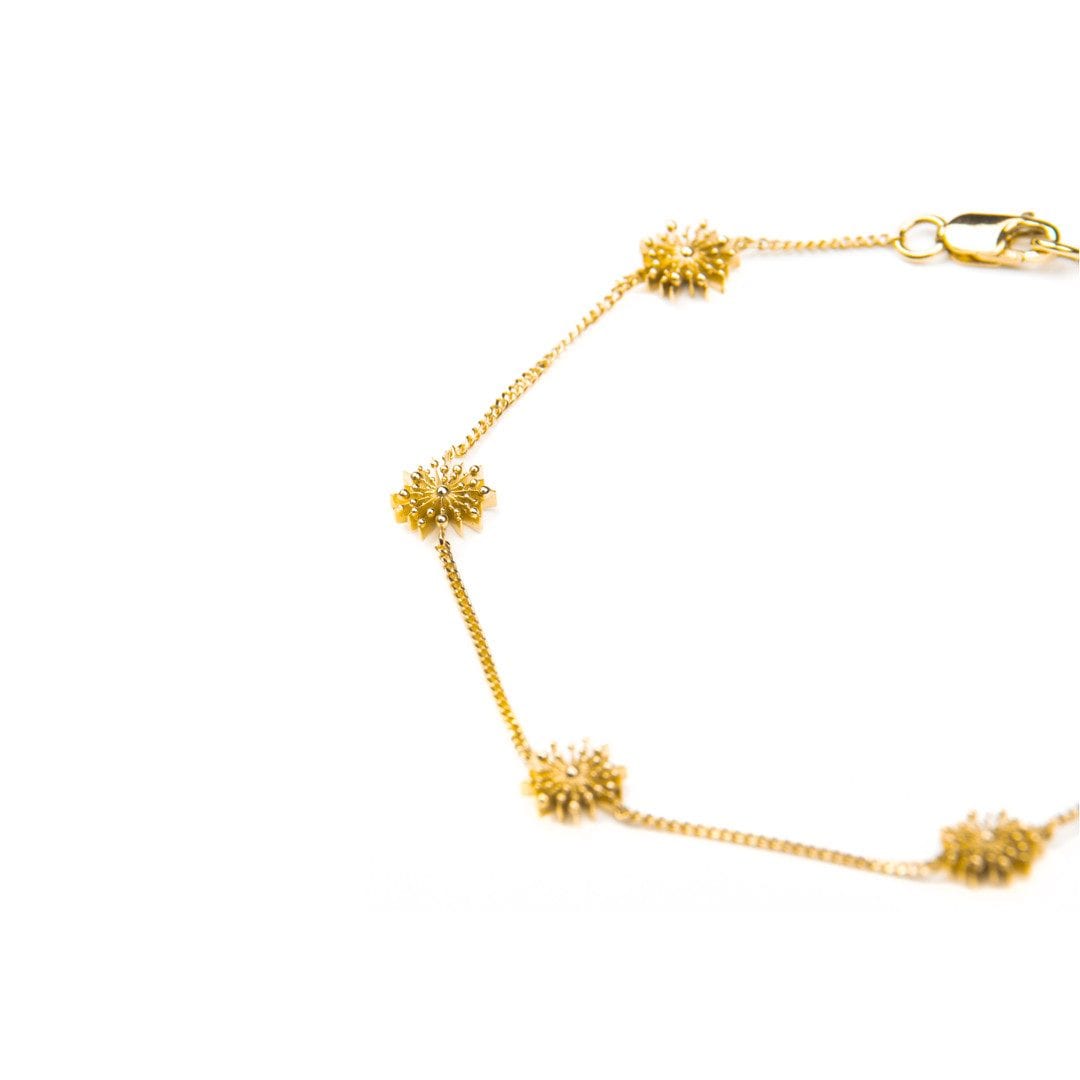 Soleil Bracelet in yellow gold by Natalie Barney