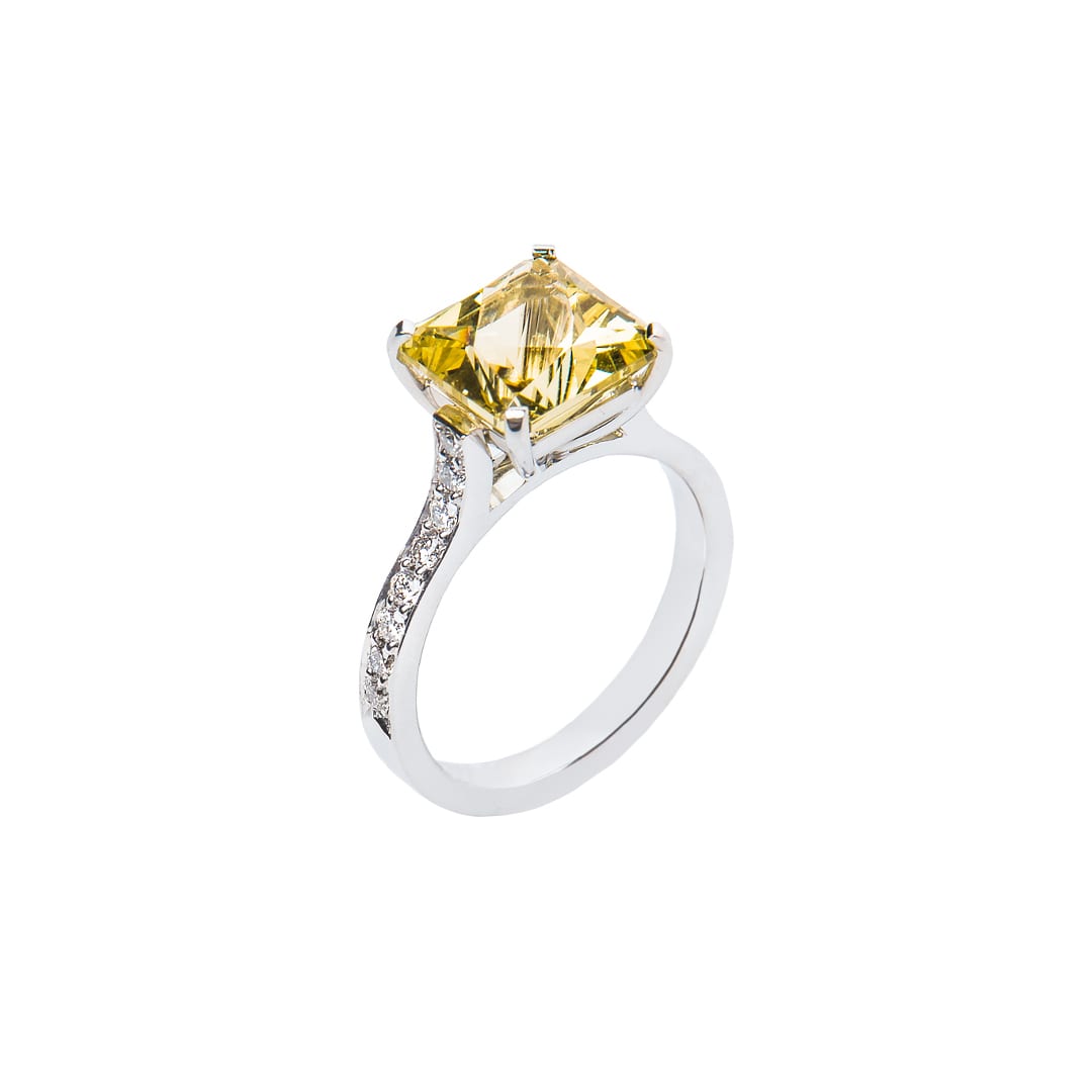 Square Radiant Yellow Beryl and Diamond Ring (side view)