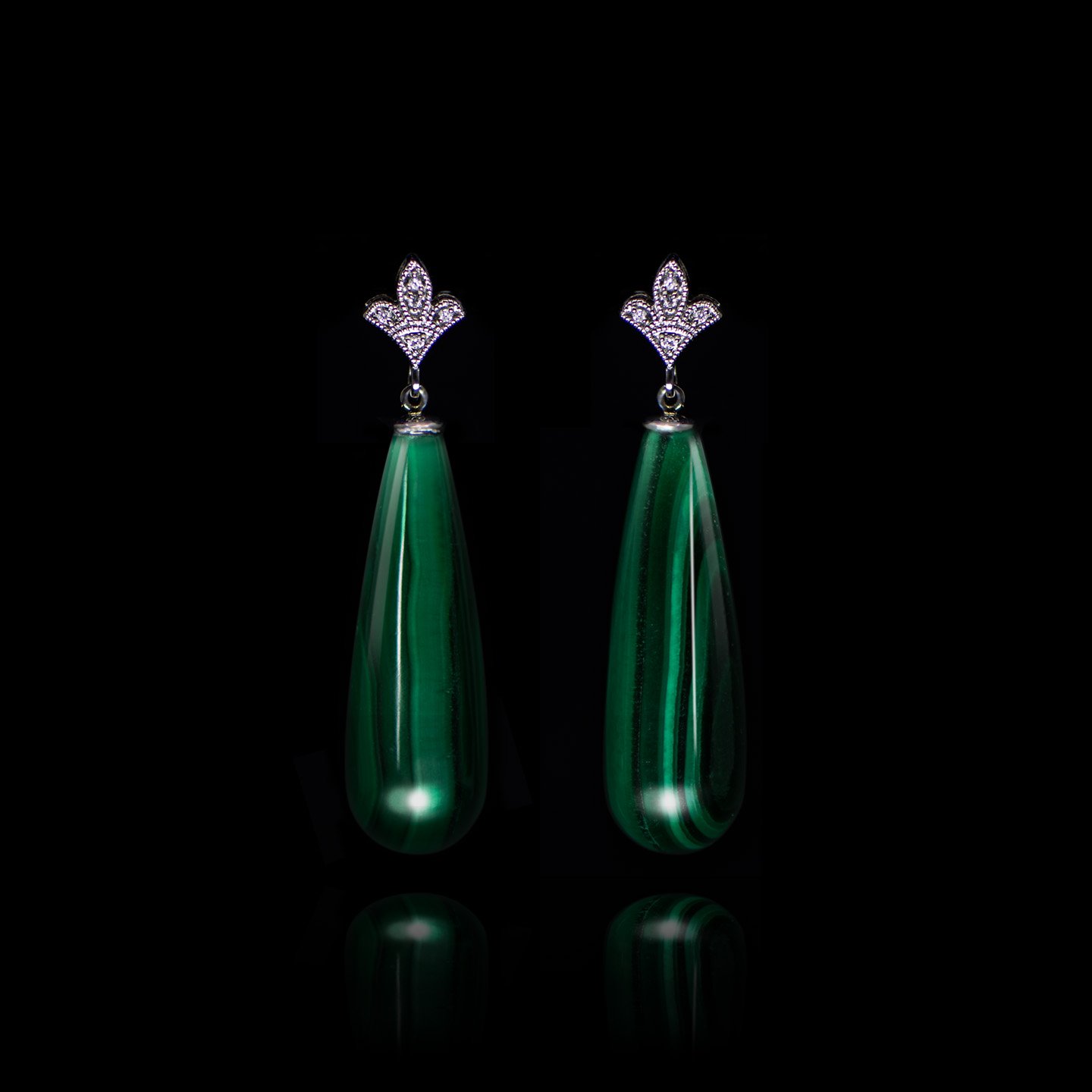 nb_brilliant_cut_rubellite_tourmaline_milgrain_diamond_cluster_ring_platinum_151123