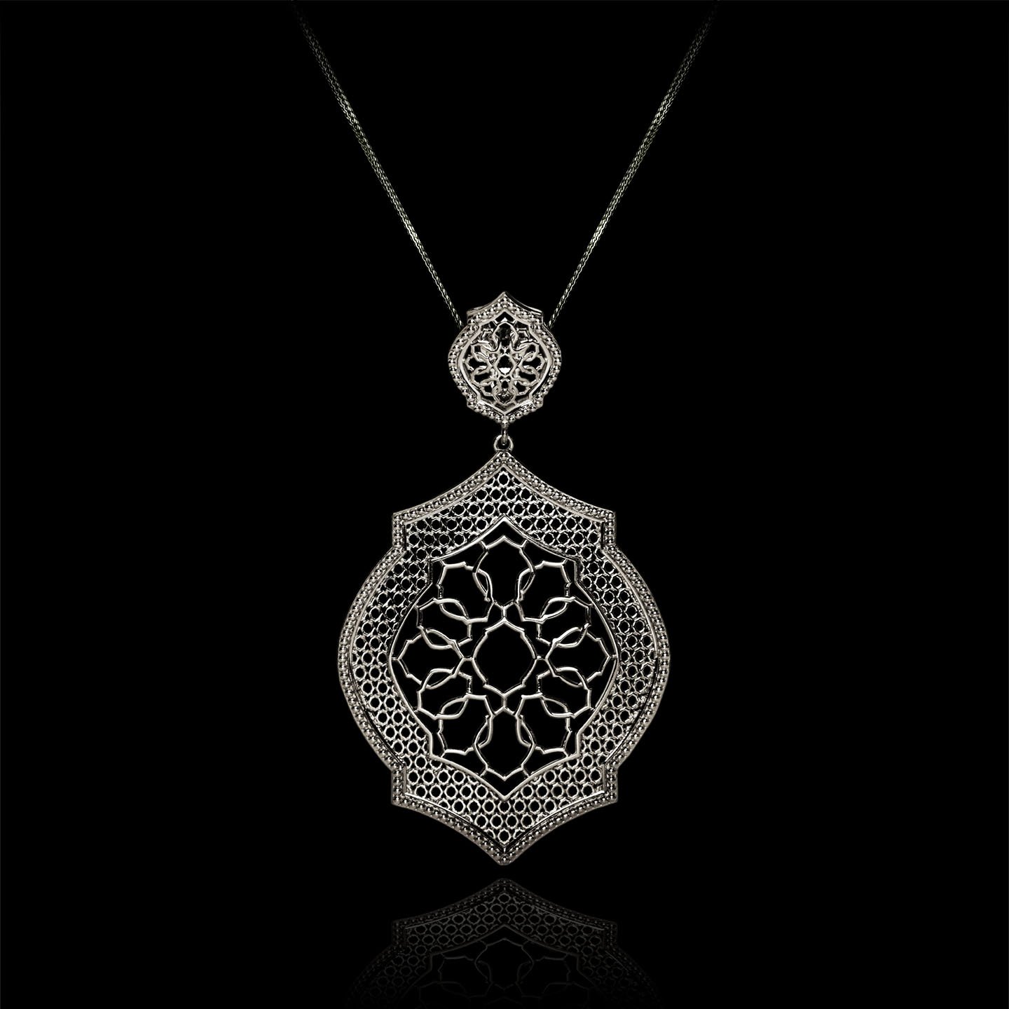 Mauresque Pendant & Chain in Sterling Silver
